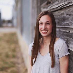 Meet your Posher, Emma